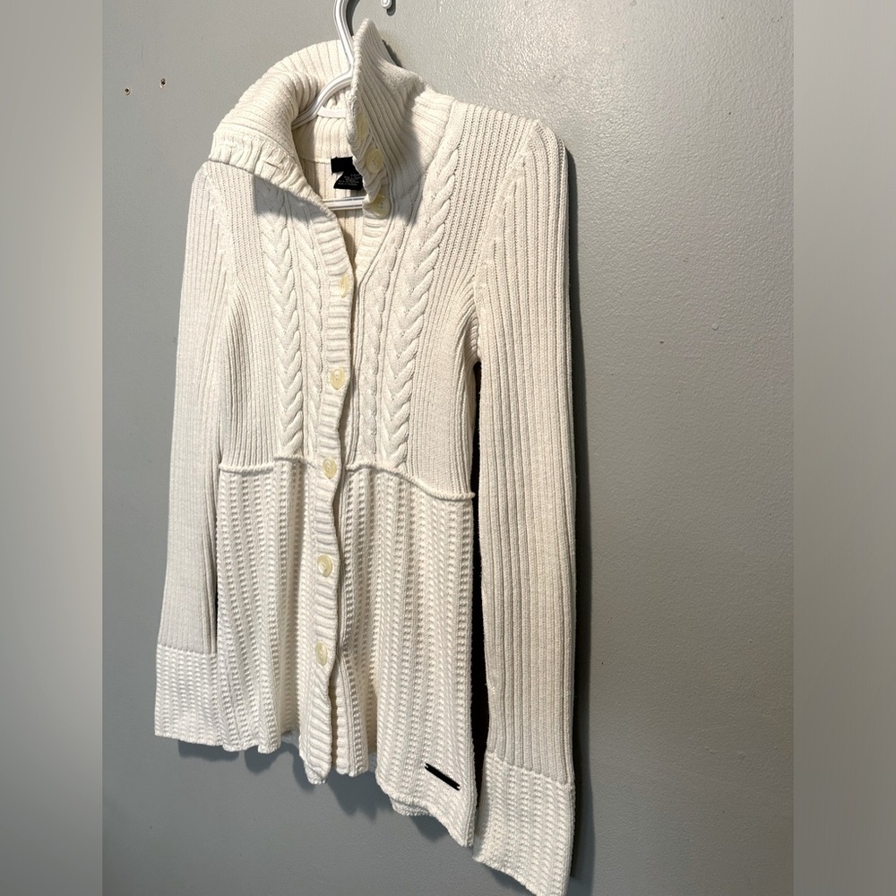 Calvin Klein White Cable Knit button down cardigan clean girl 🍦sweater S - Picture 4 of 10